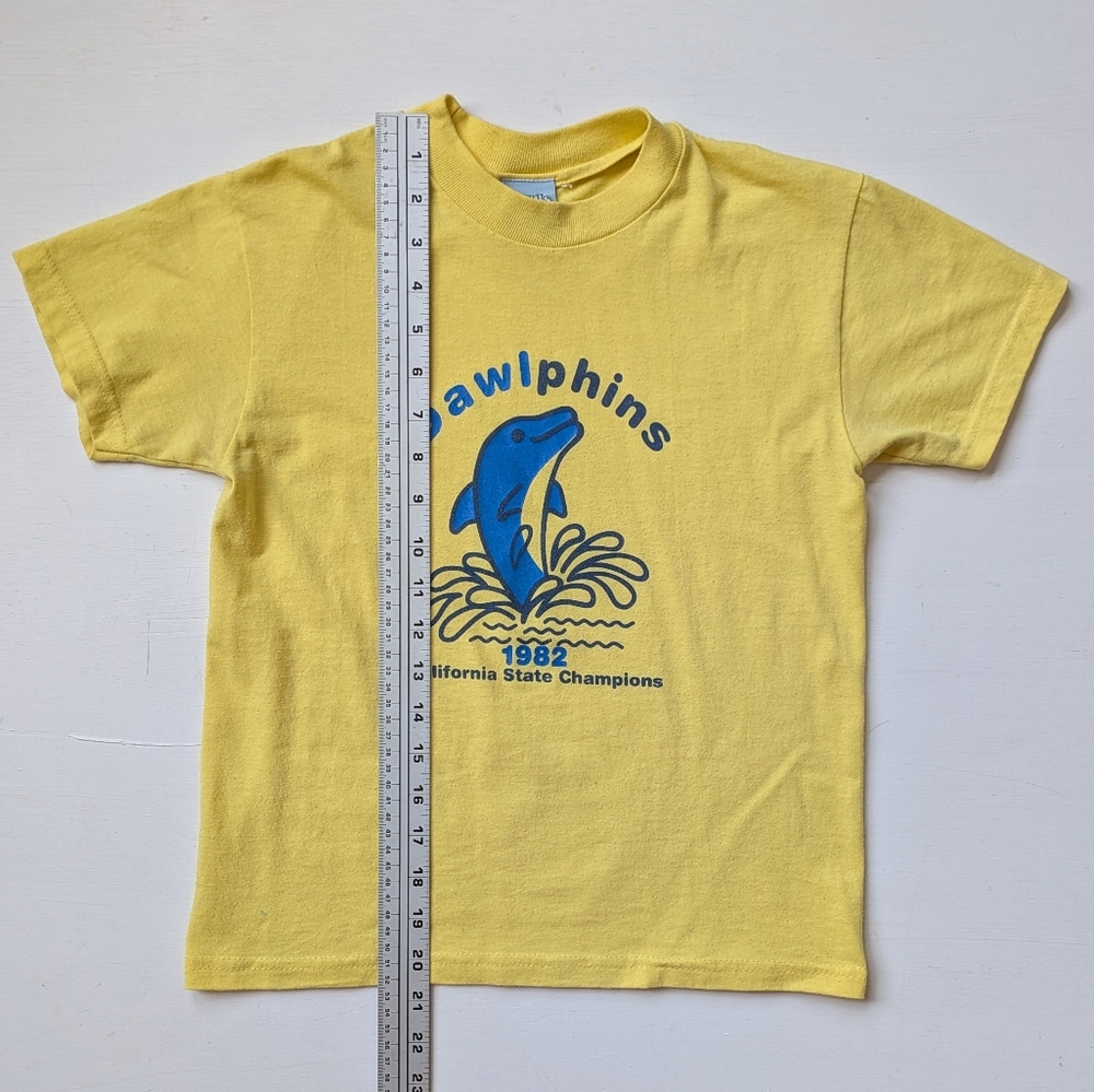 Vintage Dawls Yellow Dawlphins Dolphins T-Shirt *Fits Like XS* - Picture 7 of 11